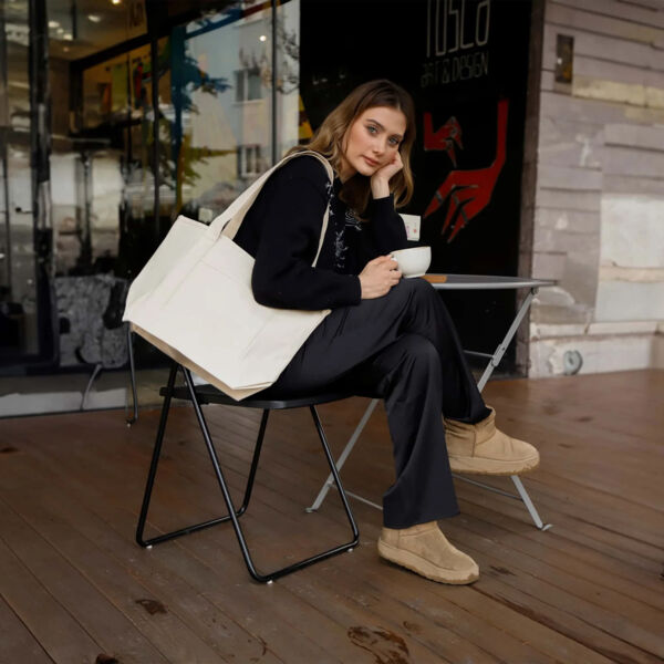 Medium Deluxe Canvas Tote Thumbnail